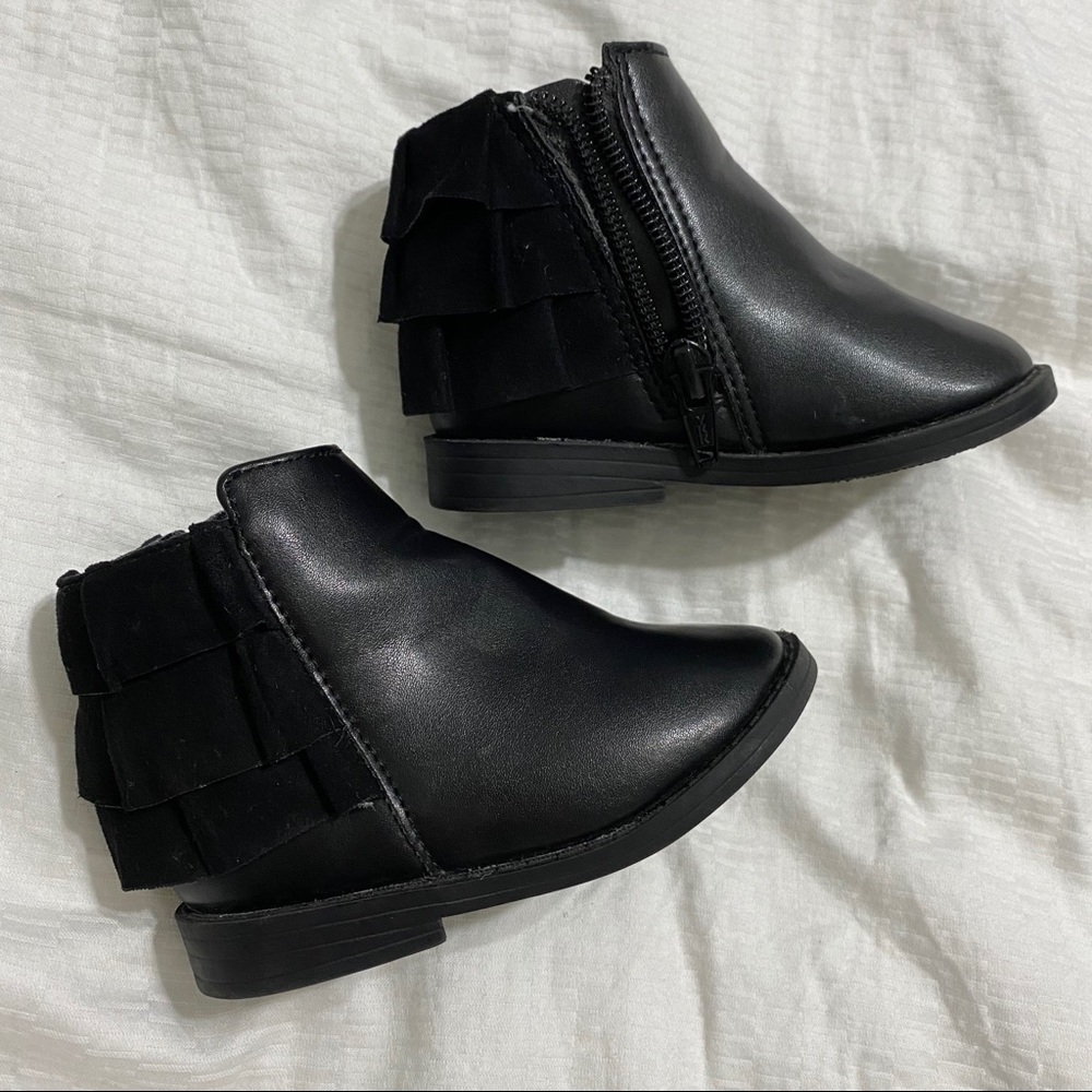 Black baby girls boots size 5